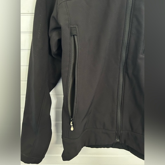 MOUNTAIN EQUIPMENT CO-OP womens large jacket - waterproof - Picture 5 of 6